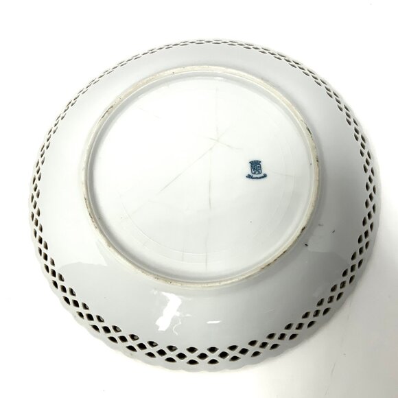 Ca 1920 Schumann Bavaria Dresden Plate Reticulated, Scalloped and Gold Leaf Edge - Picture 9 of 10